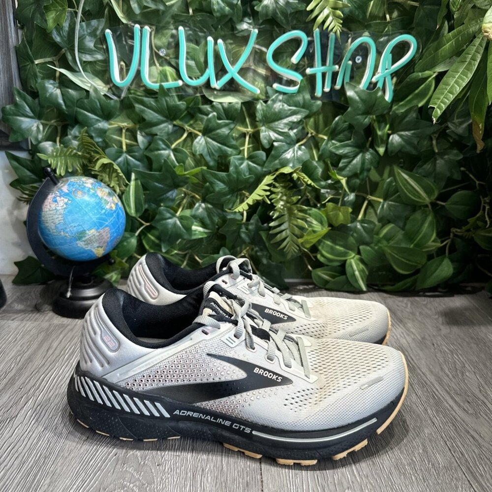 Brooks Womens Adrenaline GTS 22 1203531B035 Gray Running Shoes Sneakers Size 9.5